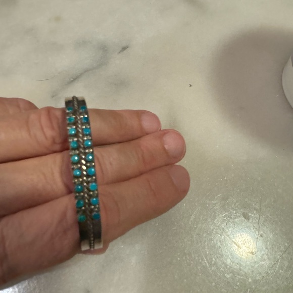 Zuni petit point turquoise and sterling silver bracelet - size 5 3/4 with 1” gap - Picture 2 of 12